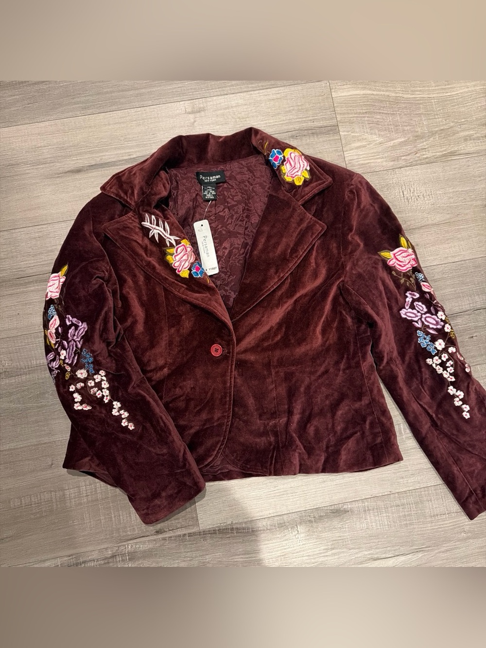 Persaman Burgundy Velvet Embroidered Floral Blazer Jacket